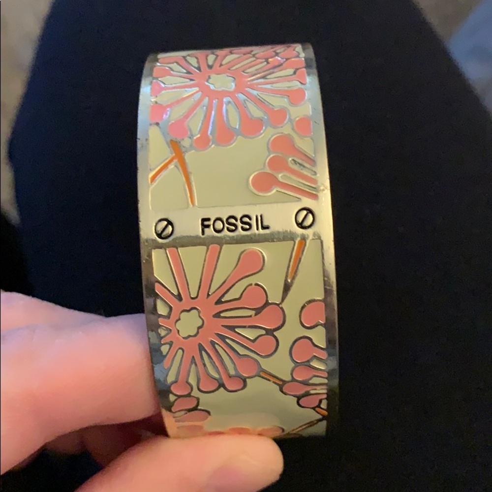 Fossil wide bangle